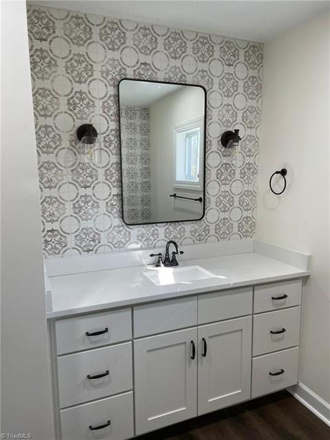 998 Nottingham Rd, High Point, NC 27262 photo 18