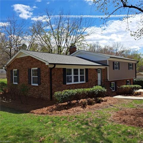 998 Nottingham Rd, High Point, NC 27262 photo 4