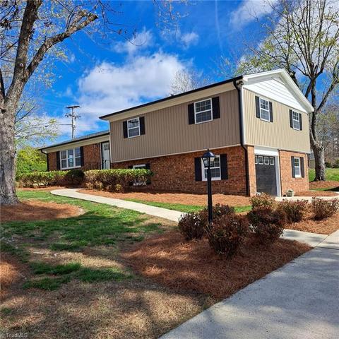 998 Nottingham Rd, High Point, NC 27262