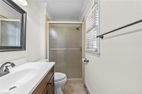 46 Windsor Rd, Thomasville, NC 27360 photo 21