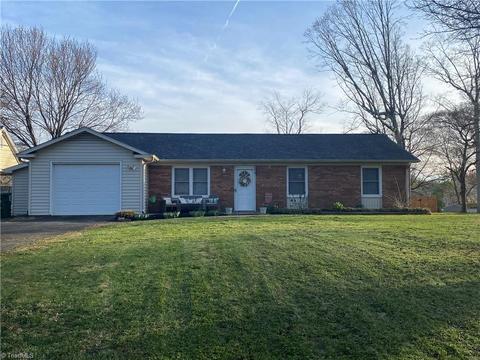 116 Cascade Ct, King, NC 27021 photo 2