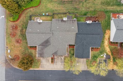 2960 Eagle Pointe Dr, High Point, NC 27265 photo 43