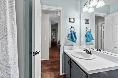 2960 Eagle Pointe Dr, High Point, NC 27265 photo 28