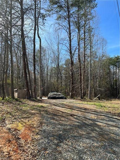 200 Mosley Loop, Madison, NC 27025 photo 11