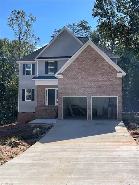 6226 Speyside Ct, Greensboro, NC 27455