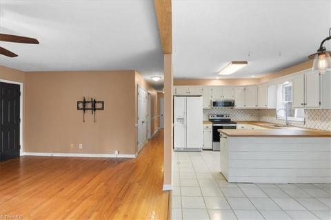 2903 Hunt Ridge Ct, Trinity, NC 27370 photo 19