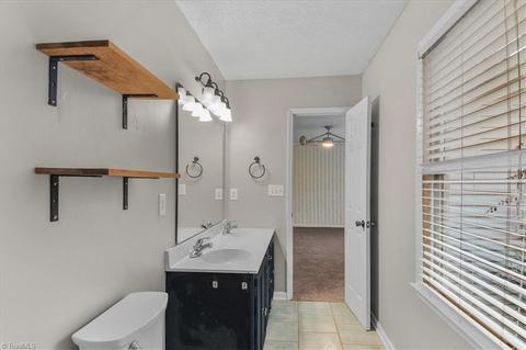 2903 Hunt Ridge Ct, Trinity, NC 27370 photo 24