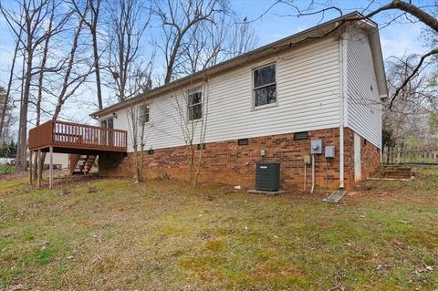 2903 Hunt Ridge Ct, Trinity, NC 27370 photo 38