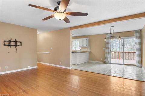 2903 Hunt Ridge Ct, Trinity, NC 27370 photo 9