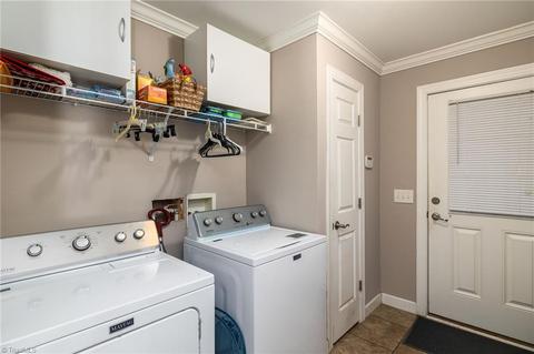 447 Culler Rd, Pinnacle, NC 27043 photo 27