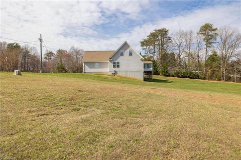 447 Culler Rd, Pinnacle, NC 27043 photo 34