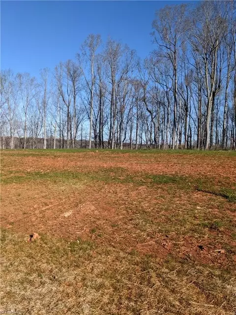752 Surrey Path Trl, Winston Salem, NC 27104