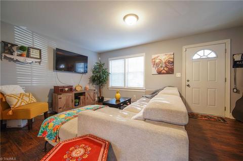 1108 Guyer St, High Point, NC 27262 photo 3