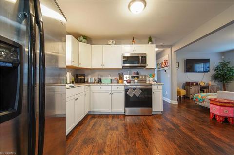 1108 Guyer St, High Point, NC 27262 photo 8