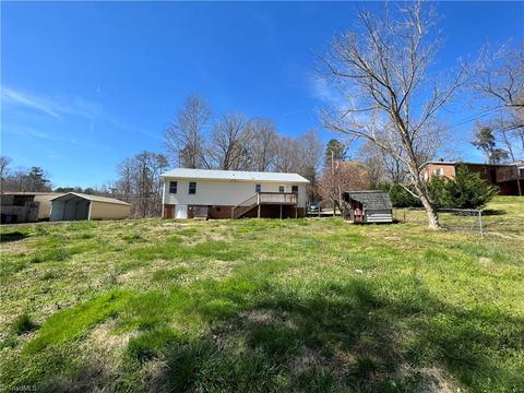 4612 Jordan Valley Rd, Trinity, NC 27370 photo 3
