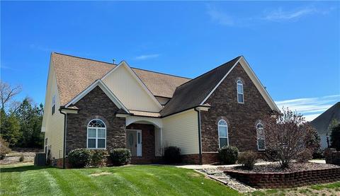 6857 Orchard Path Dr, Clemmons, NC 27012