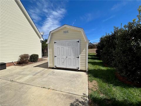 6857 Orchard Path Dr, Clemmons, NC 27012 photo 42