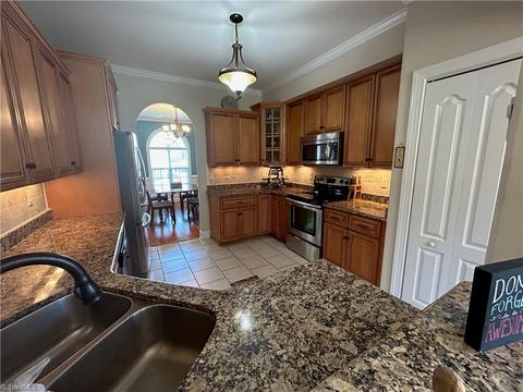 6857 Orchard Path Dr, Clemmons, NC 27012 photo 15