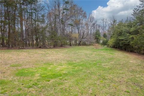 2891 Motsinger Rd, Winston Salem, NC 27107