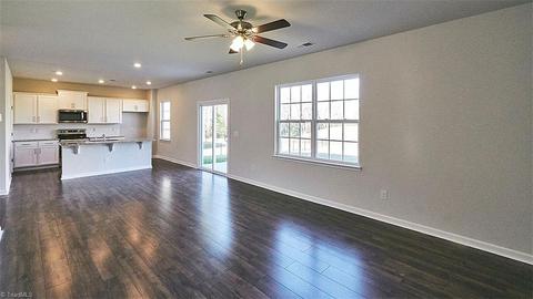 2914 Cullens Dr, Graham, NC 27253 photo 12