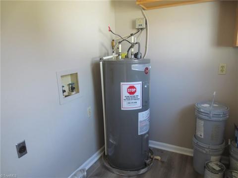 620 Arch St, High Point, NC 27260 photo 7