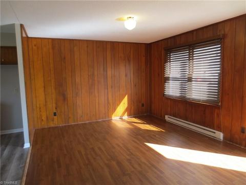620 Arch St, High Point, NC 27260 photo 11