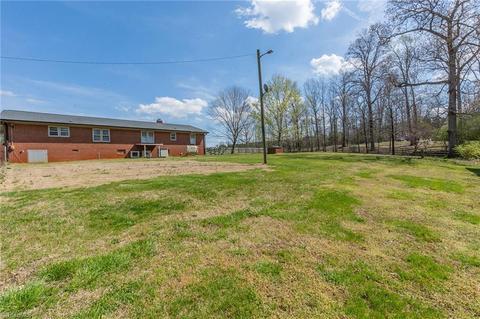 2155 Tabernacle Church Rd, Trinity, NC 27370 photo 37