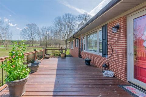 2155 Tabernacle Church Rd, Trinity, NC 27370 photo 7