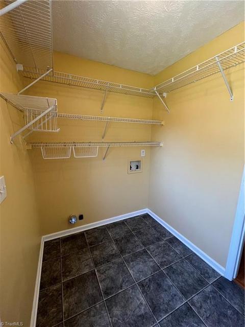 1509 Southtree Ln, High Point, NC 27263 photo 7