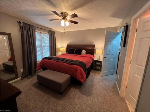 1509 Southtree Ln, High Point, NC 27263 photo 3