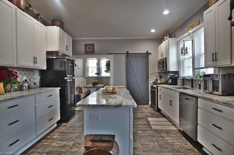 403 2nd Ave S, Mayodan, NC 27027 photo 24
