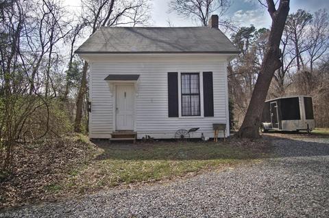 403 2nd Ave S, Mayodan, NC 27027 photo 5