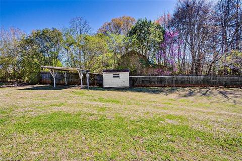 132 Wright St, Ramseur, NC 27316 photo 6