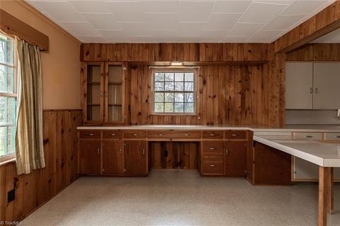 2005 Eldora Rd, Ararat, NC 27007 photo 22