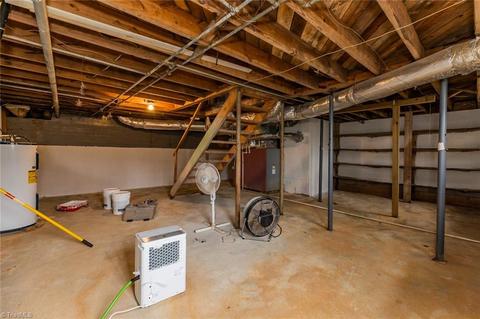 2005 Eldora Rd, Ararat, NC 27007 photo 47