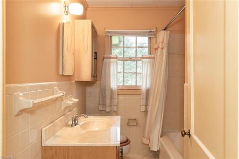 2005 Eldora Rd, Ararat, NC 27007 photo 24