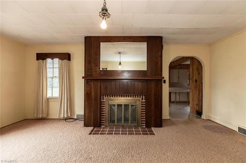 2005 Eldora Rd, Ararat, NC 27007 photo 11