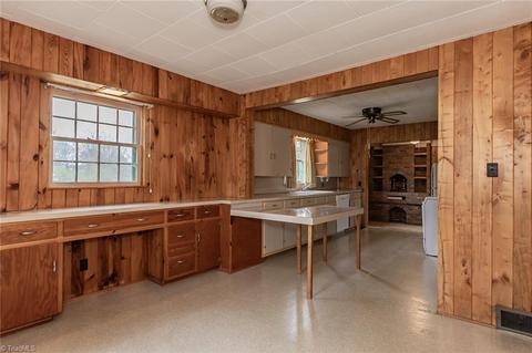 2005 Eldora Rd, Ararat, NC 27007 photo 21