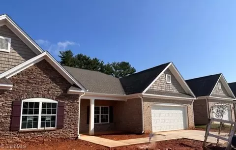 3719 Copper Ct #6, High Point, NC 27265