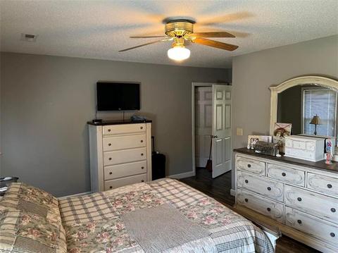 206 Forrest Oaks Dr, King, NC 27021 photo 9