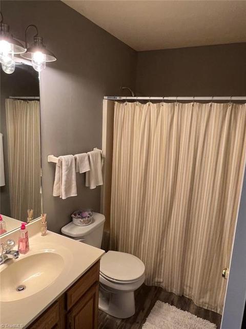 206 Forrest Oaks Dr, King, NC 27021 photo 11