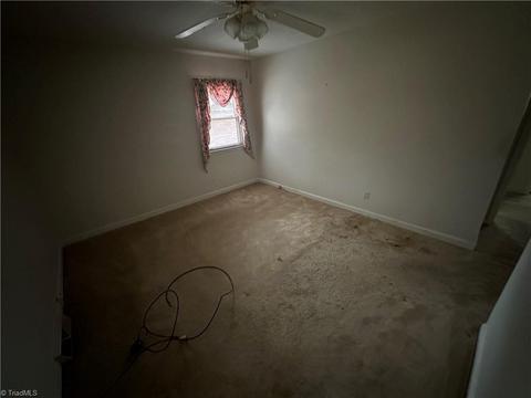 2113 Guyer St, High Point, NC 27265 photo 8