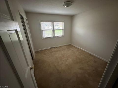 2113 Guyer St, High Point, NC 27265 photo 12