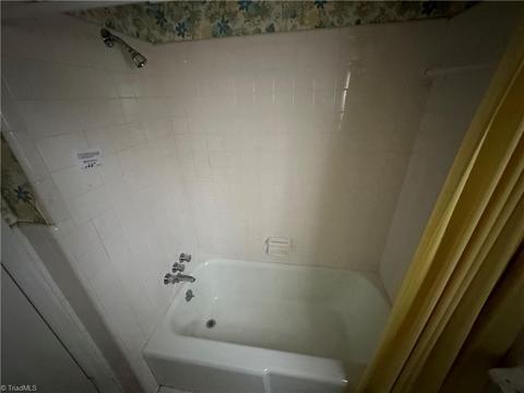 2113 Guyer St, High Point, NC 27265 photo 11