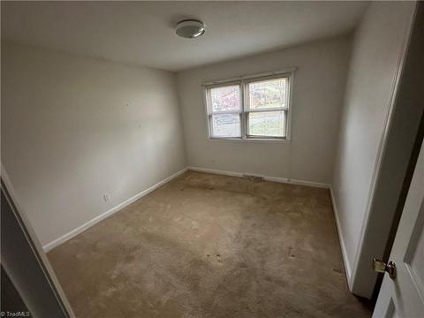 2113 Guyer St, High Point, NC 27265 photo 13