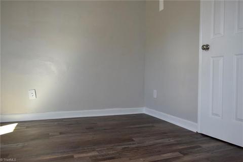 607 Wise Ave, High Point, NC 27260 photo 18