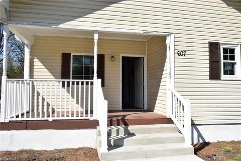 607 Wise Ave, High Point, NC 27260 photo 2