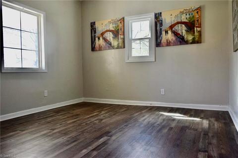 607 Wise Ave, High Point, NC 27260 photo 6