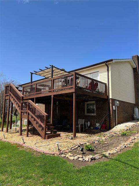 429 Flippin Rd, Lowgap, NC 27024 photo 3