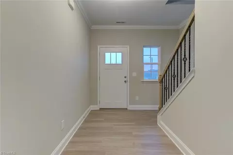 108 Sugar Maple Dr, King, NC 27021 photo 2